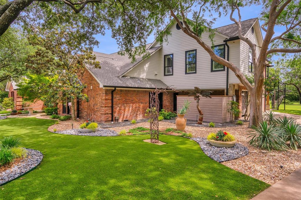 5310 Estate Lane