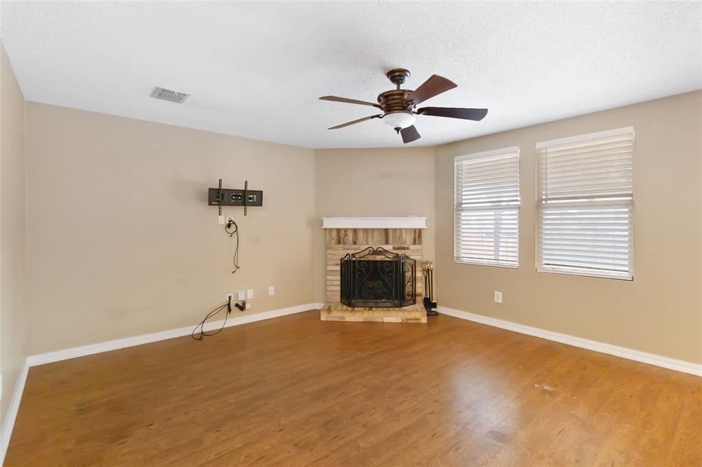 Hills At Tealwood Ph 01 - Residential Lease