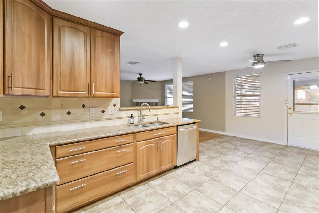 Hills At Tealwood Ph 01 - Residential Lease