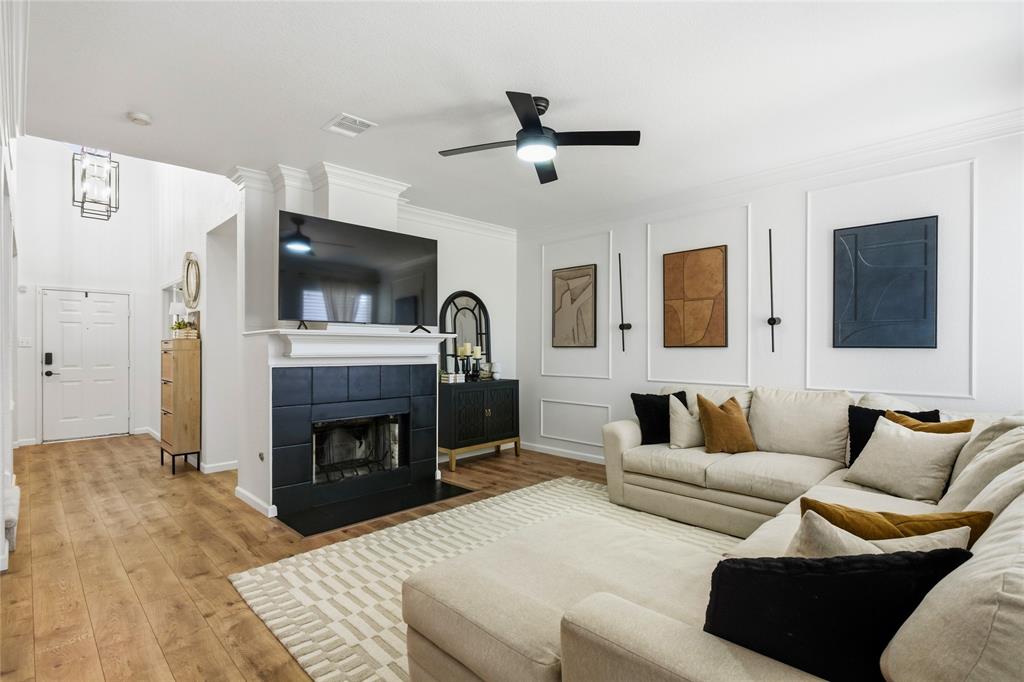 1212 Rooney Lane