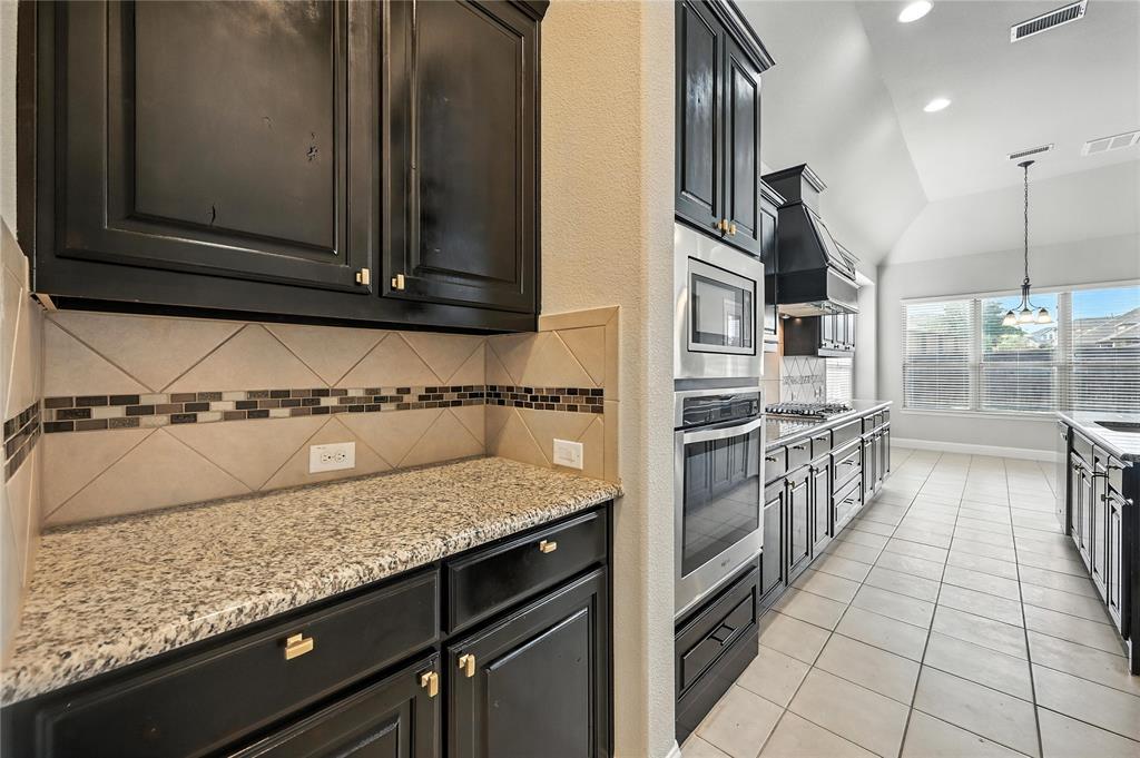 Lantana, Texas 76226, United States, 5 Bedrooms Bedrooms, ,5 BathroomsBathrooms,Residential,Active,188241