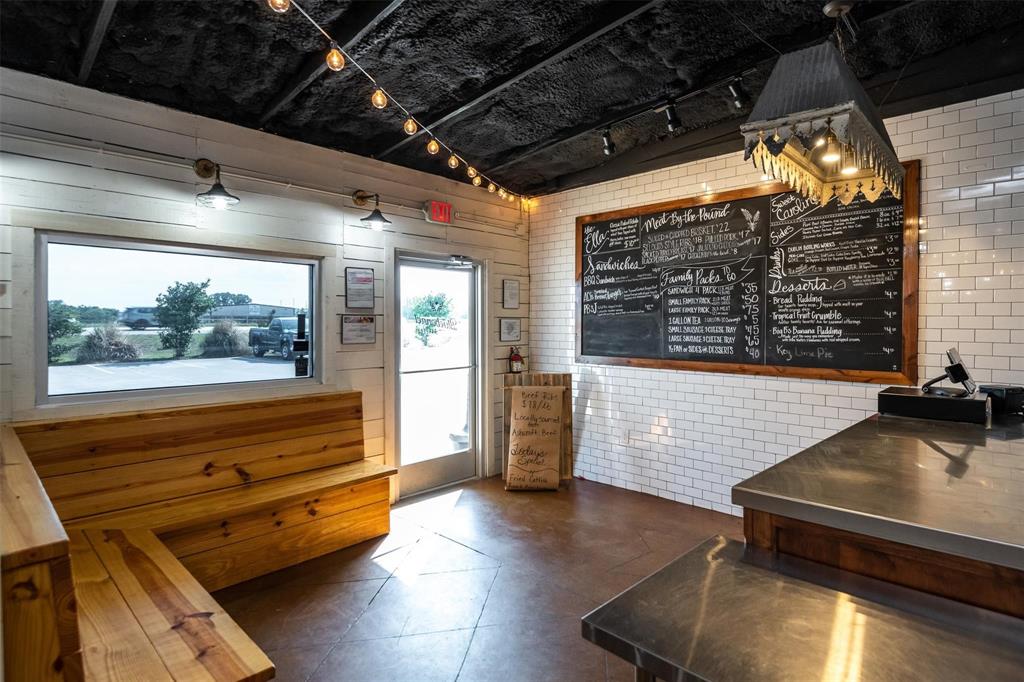 3921 S Highway 287