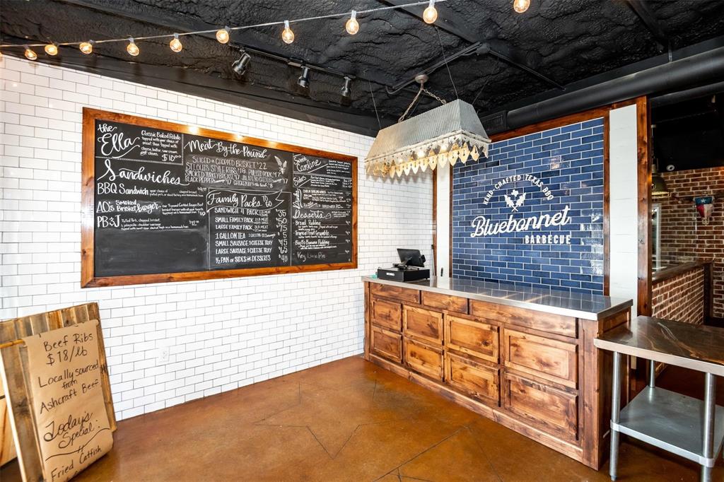 3921 S Highway 287