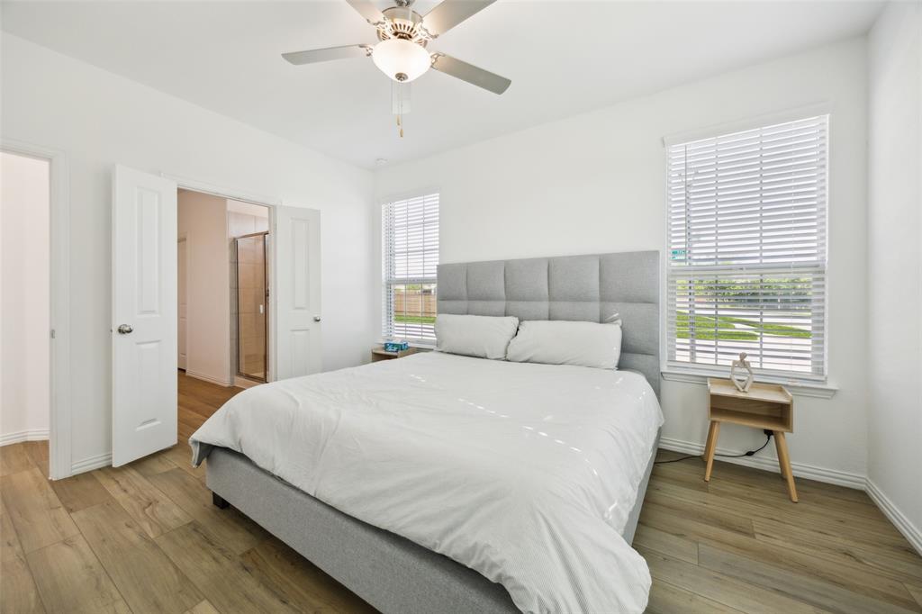 5350 Riverwalk Parkway