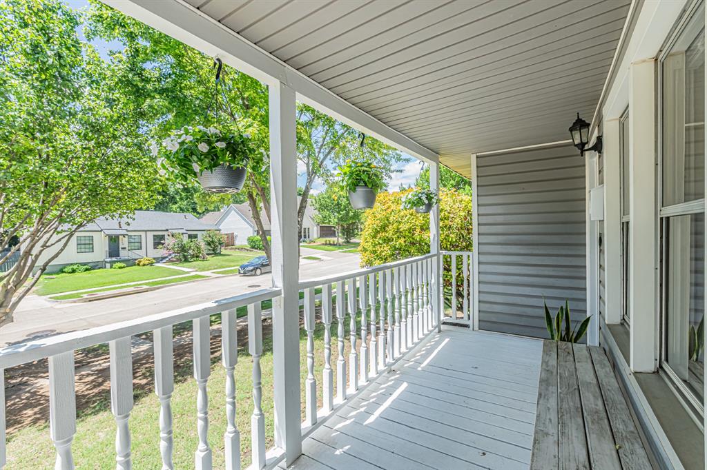 4012 Dexter Avenue
