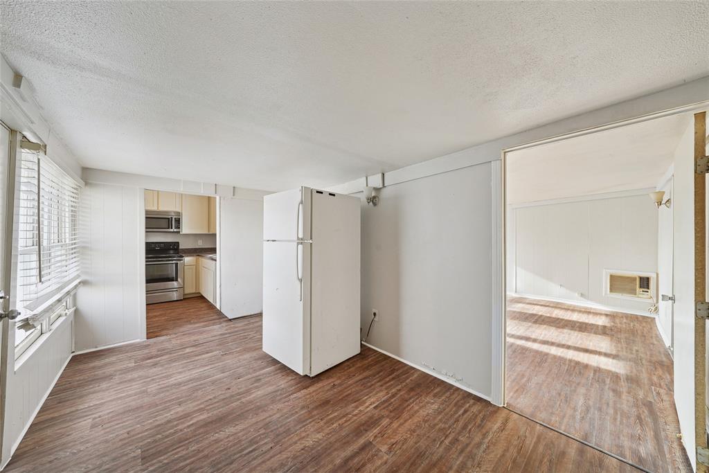 Larned - Residential