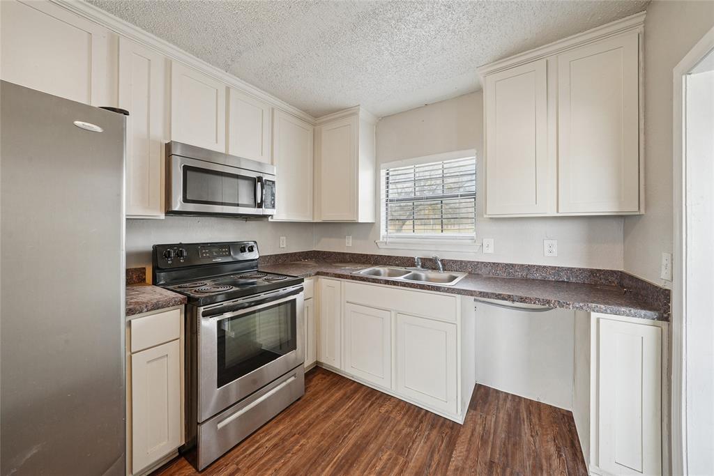 Larned - Residential