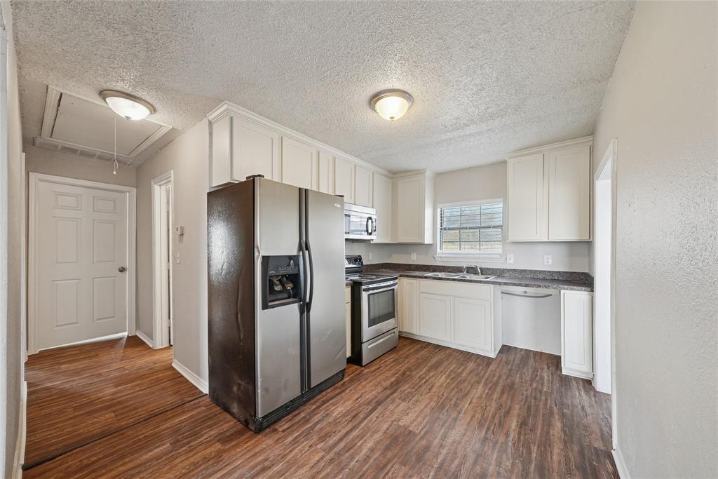 Larned - Residential