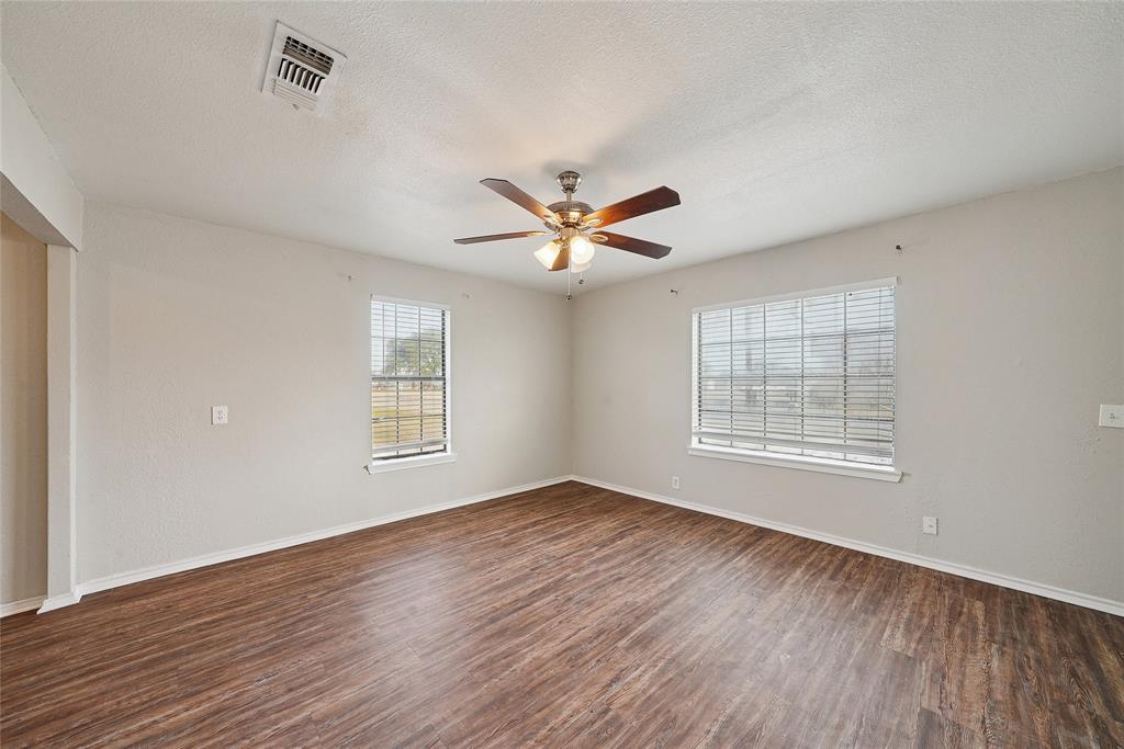 Larned - Residential