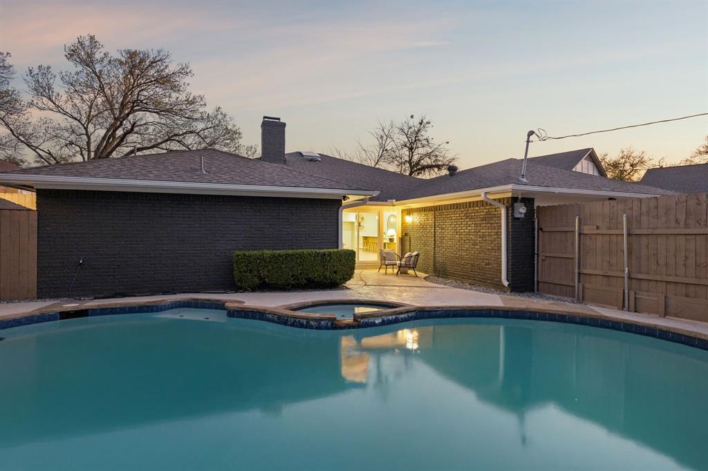 9376 Briarhurst Drive