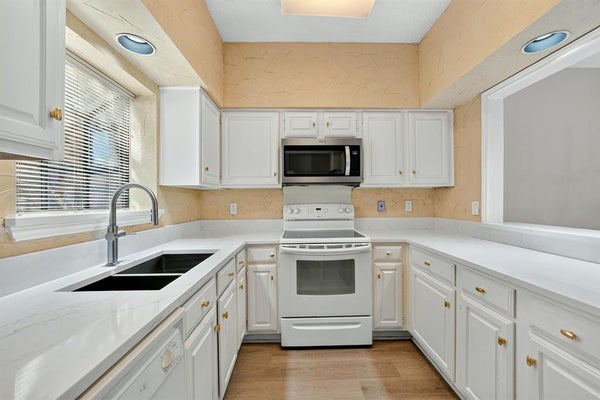 5859 FRANKFORD RD APT 1209, DALLAS, TX 75252 - Image bf00a272f140346e778243fab9571587/1021823710