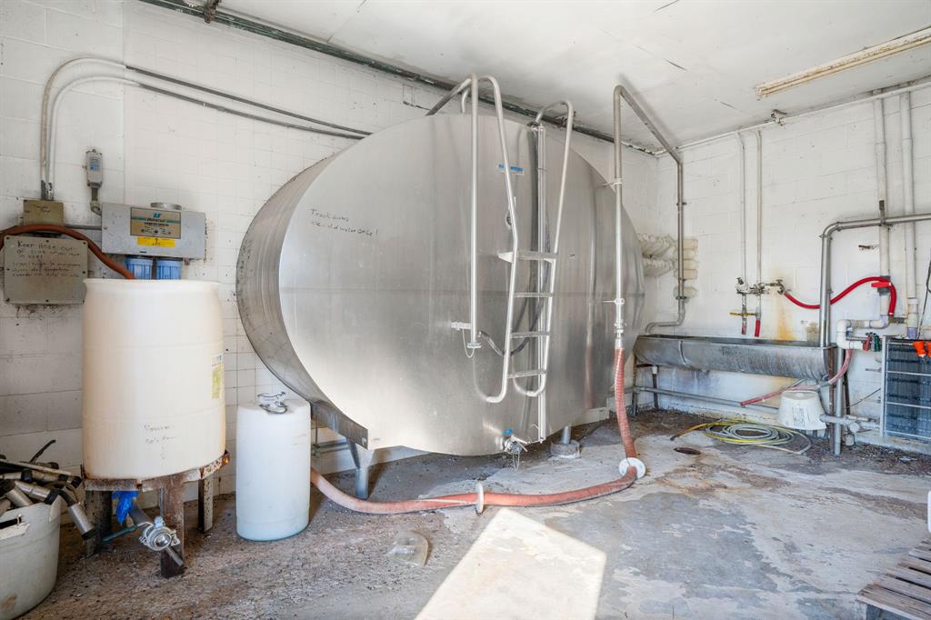 GW Poe - Commercial Sale