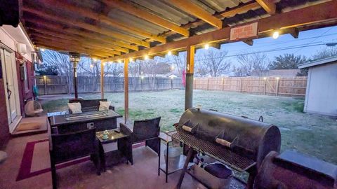 Tiny photo for 2005 S Pine Street, Brady, TX 76825 (MLS # 21197102)