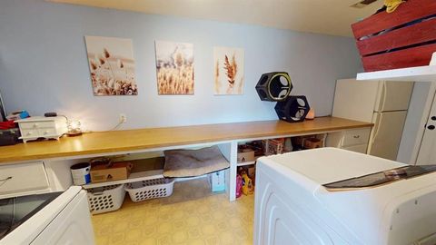 Tiny photo for 2005 S Pine Street, Brady, TX 76825 (MLS # 21197102)