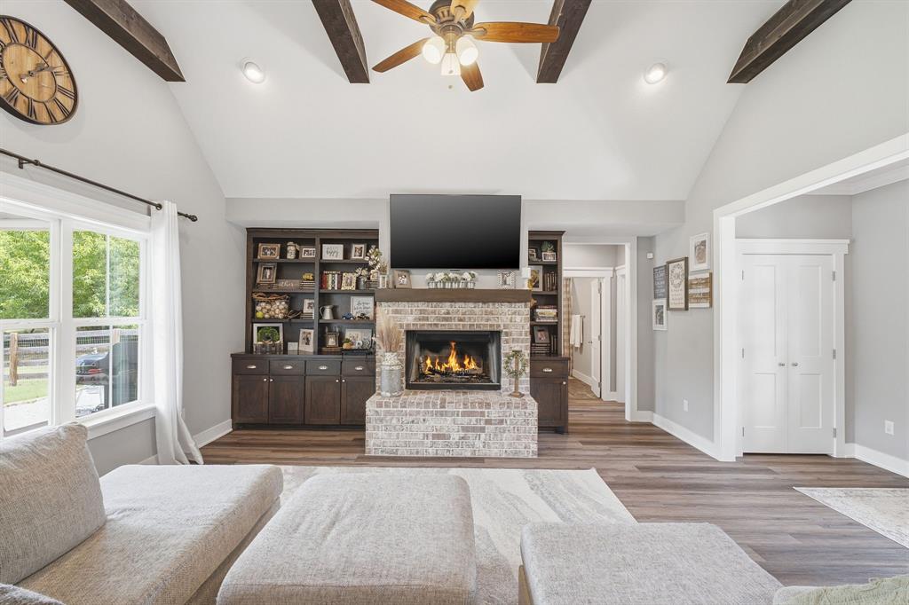 311 Pecan Hollow Circle