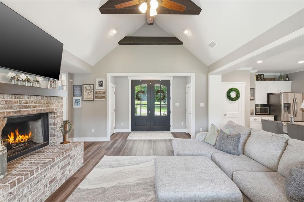 311 Pecan Hollow Circle
