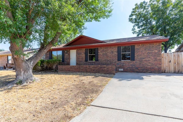 3725 TRINITY LN, ABILENE, TX 79602 - Image bf0e1ce8680c5a510d578e9bea9a2cb0/3401899243