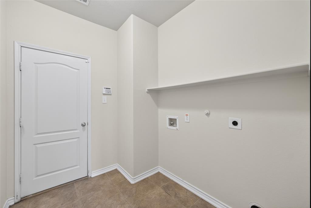 Oak Point Estates - Residential