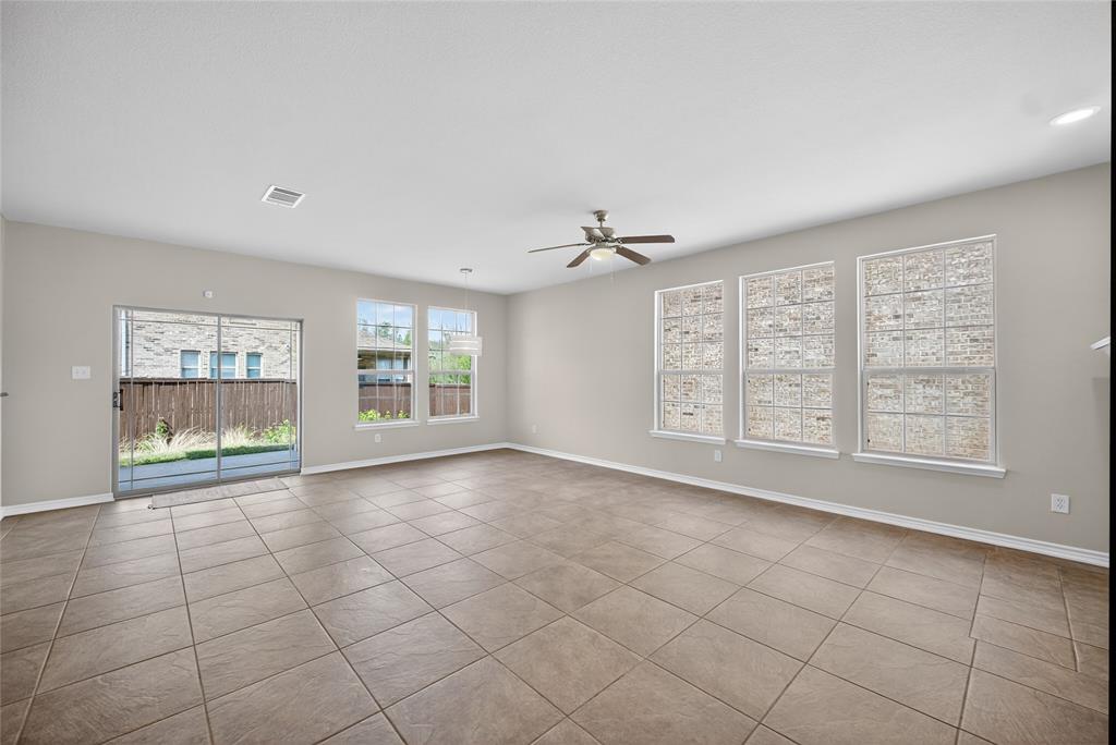 Oak Point Estates - Residential