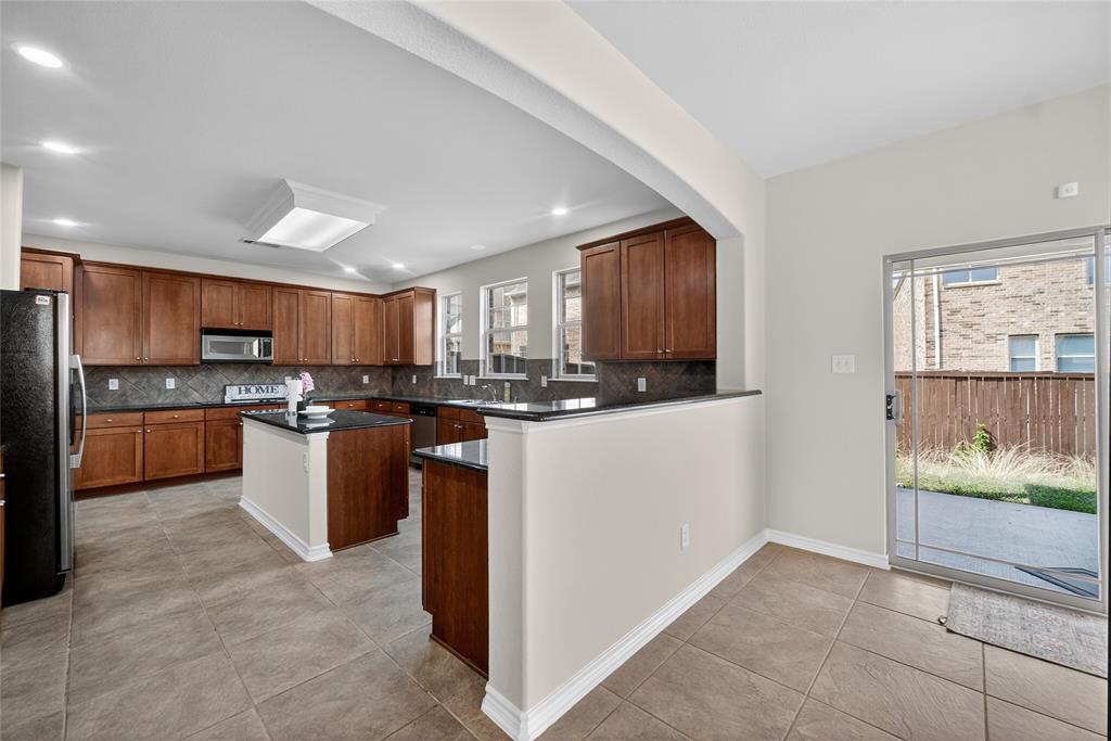 Oak Point Estates - Residential