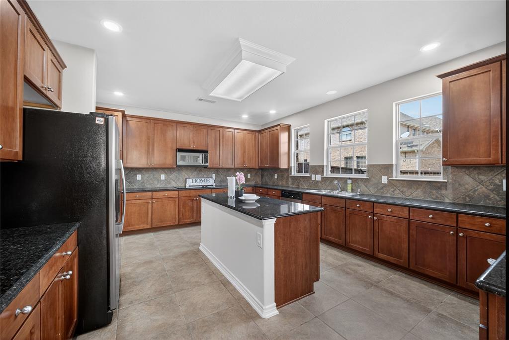 Oak Point Estates - Residential