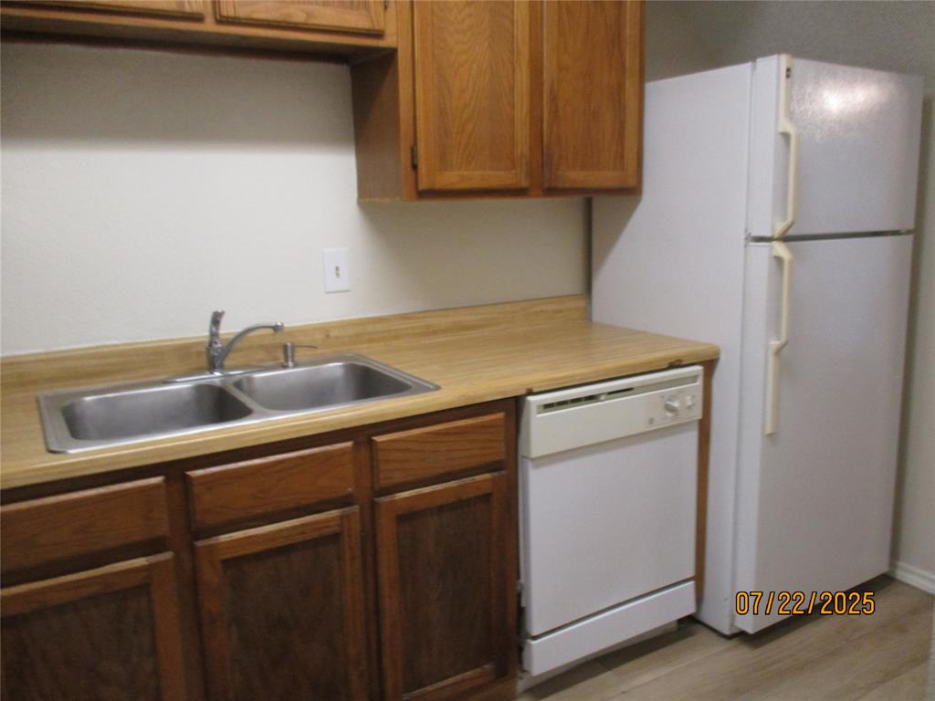 Richland Trace Condos - Residential