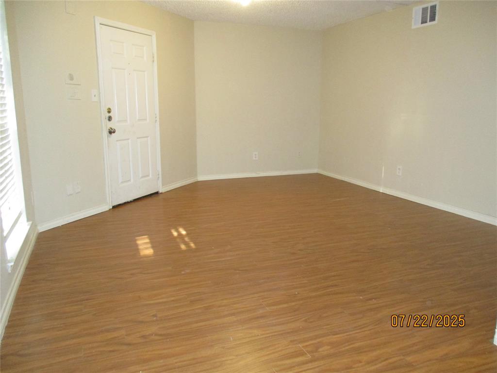 Richland Trace Condos - Residential