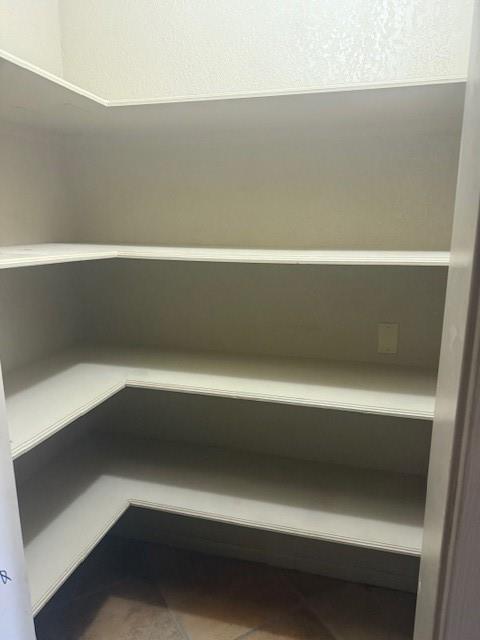 Royal Crest - Residential