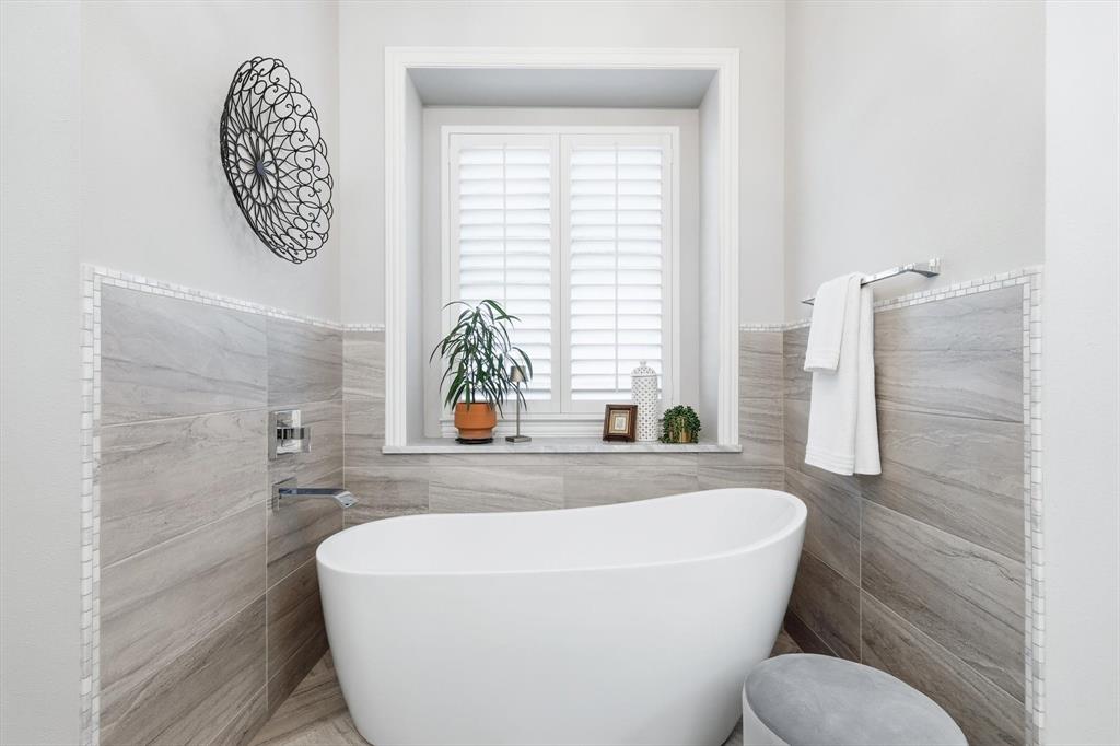 Villas at Hidden Knoll - Residential