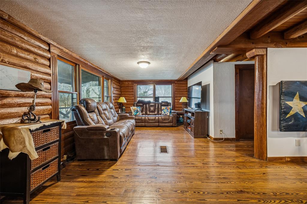 G De Los Santos Abst 1384 Tr 1 - Residential