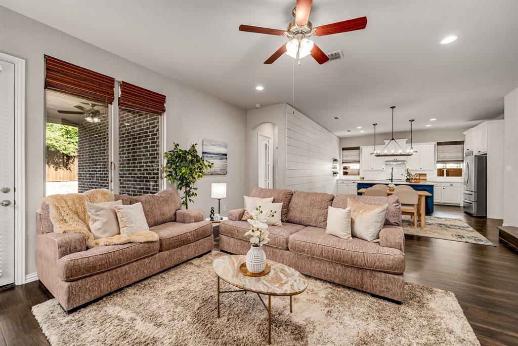 Mustang Lakes Ph One - Residential