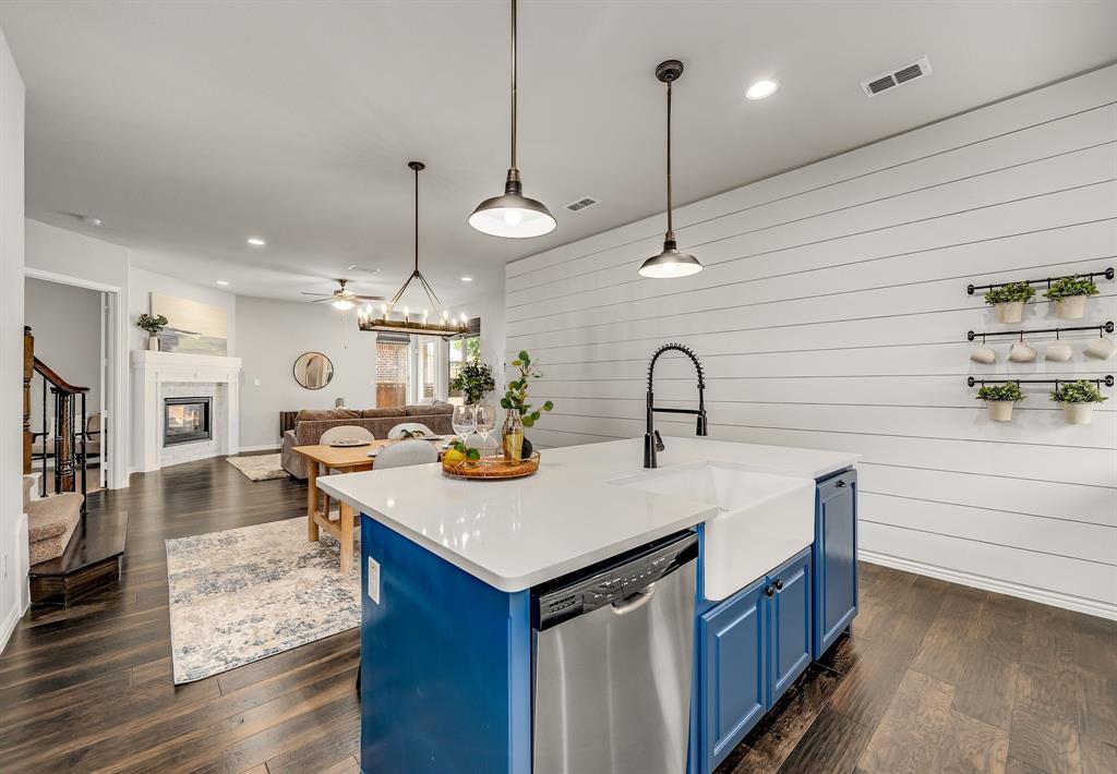 Mustang Lakes Ph One - Residential