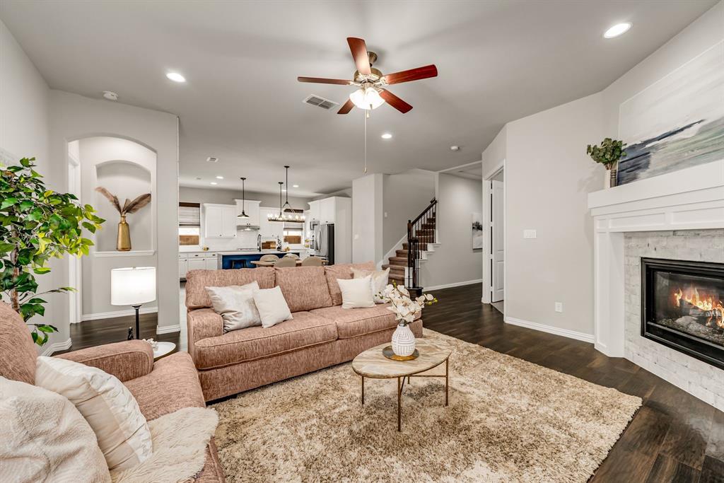 Mustang Lakes Ph One - Residential