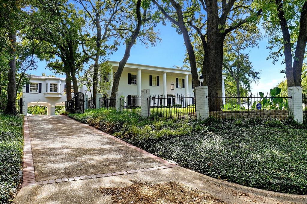 4106 Shady Valley Drive