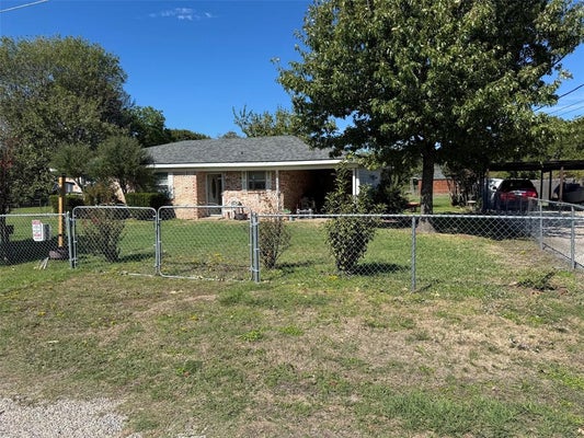 4508 VILLAGE CT, GRANBURY, TX 76049 - Image bf1b373c166c7e7c18bb6fc6507e3d3d/2283521306