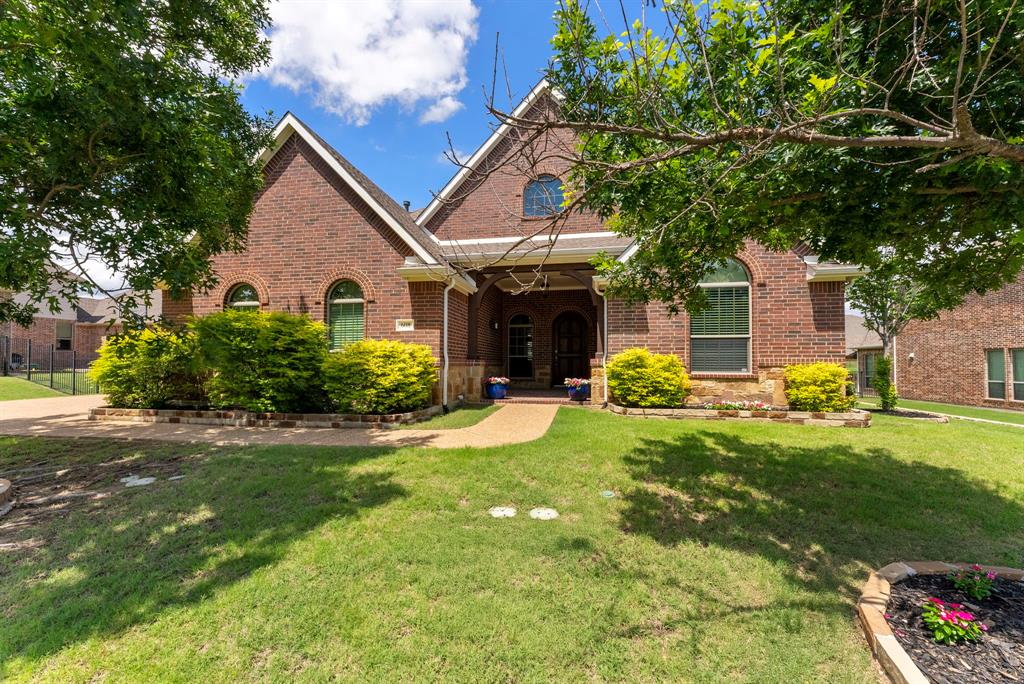 608 Amherst Drive