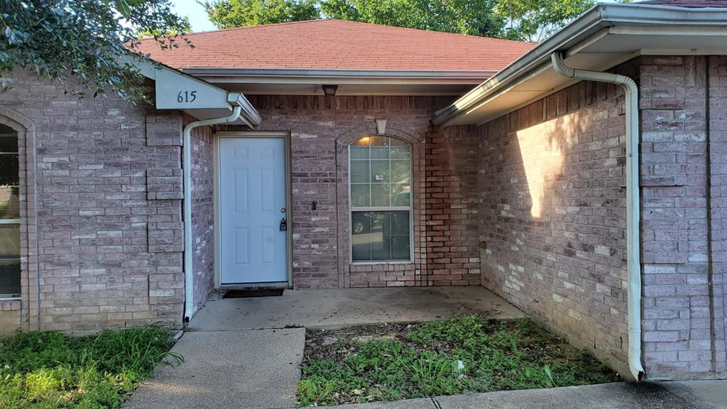 View Dallas, TX 75217 house