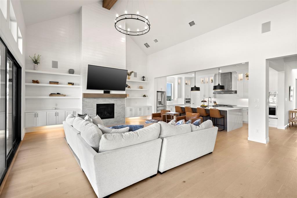 1708 Breezy Brook Lane