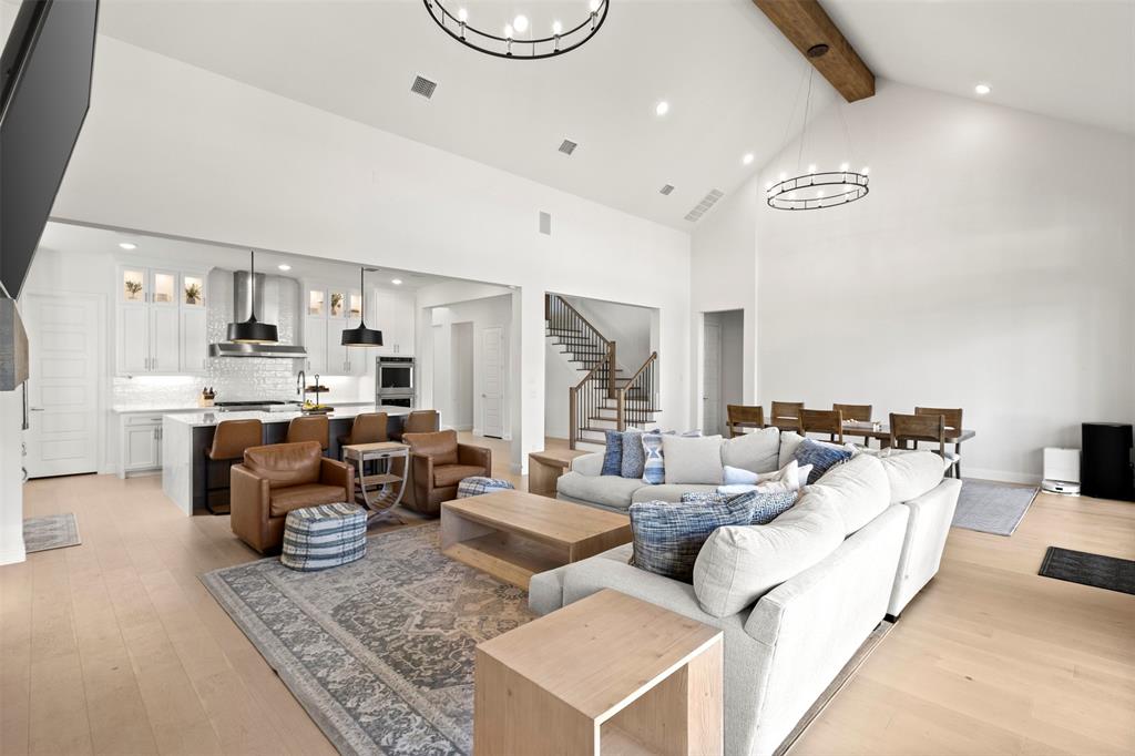 1708 Breezy Brook Lane