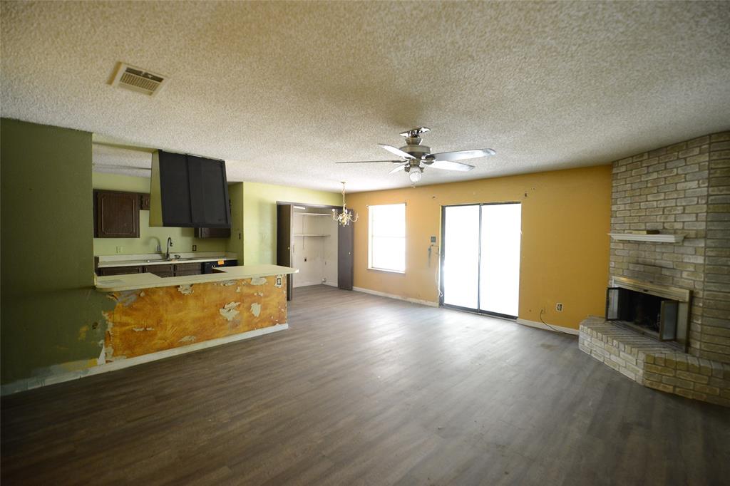 405 Bryan Drive