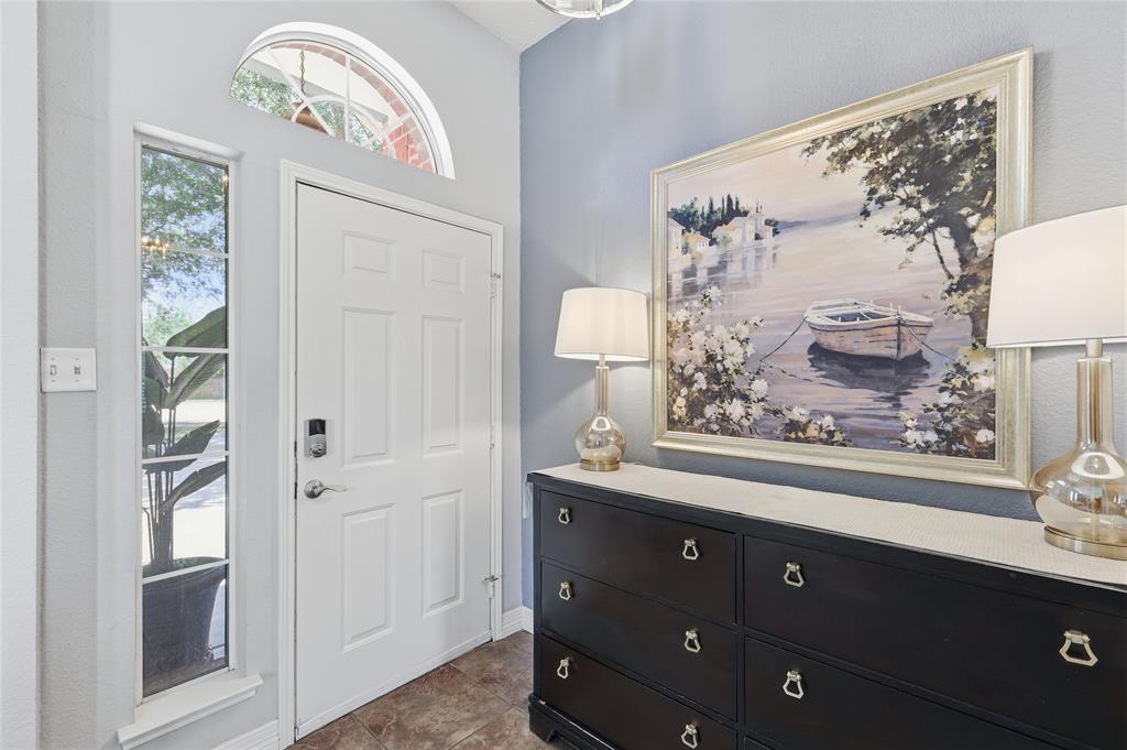 203 Applewood Court