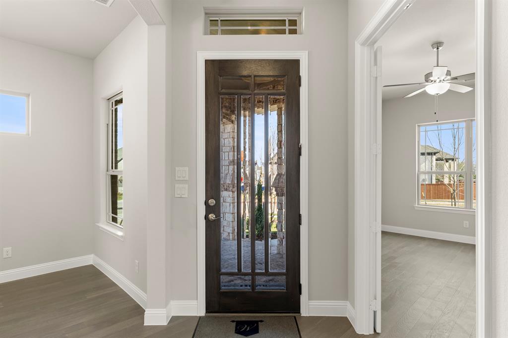 2704 Emerald Shallows Drive