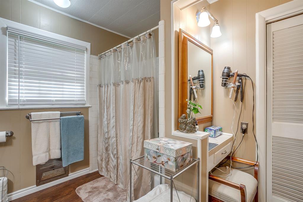 Omar Robinson - Residential