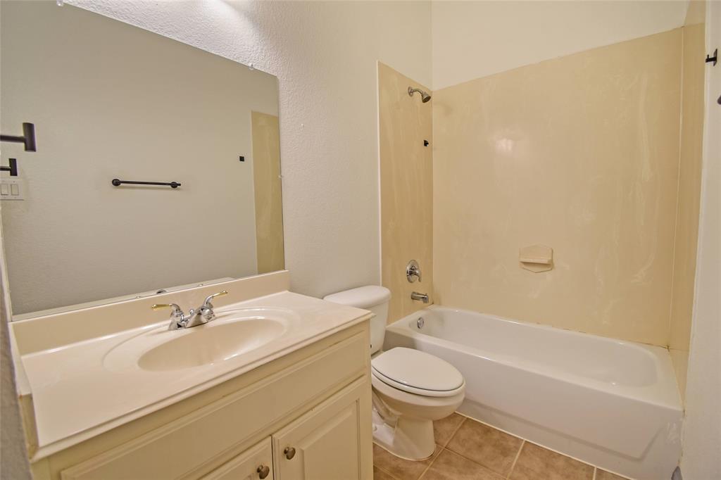 Heritage Lakes Ph 4 & 5 - Residential Lease