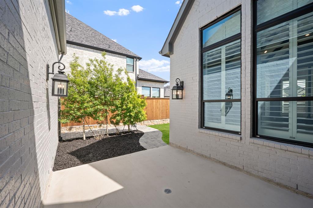 Mustang Lakes Ph Five - Residential