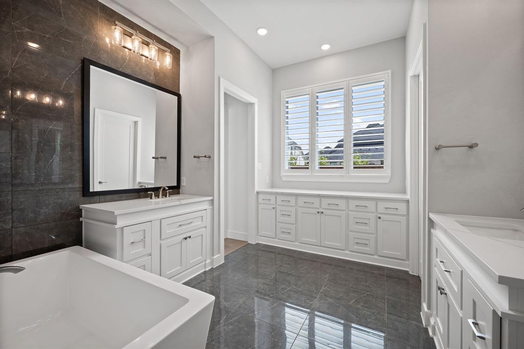 Mustang Lakes Ph Five - Residential