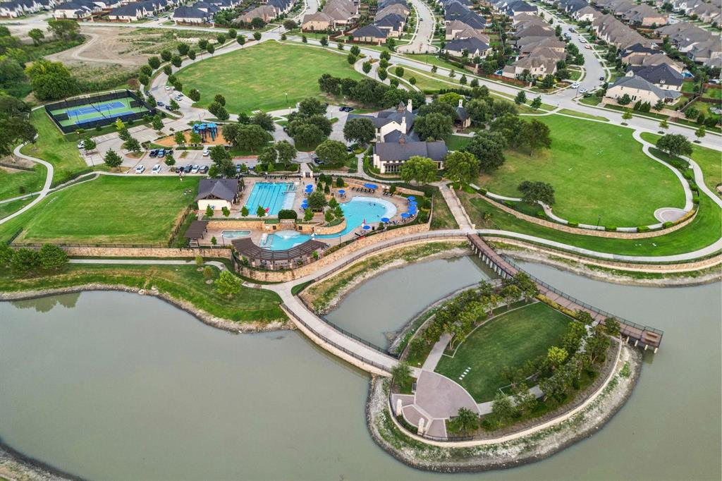 Mustang Lakes Ph Five - Residential