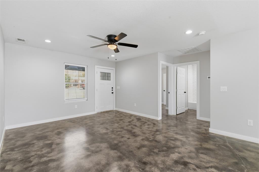 Sunny Side Sub - Residential Lease