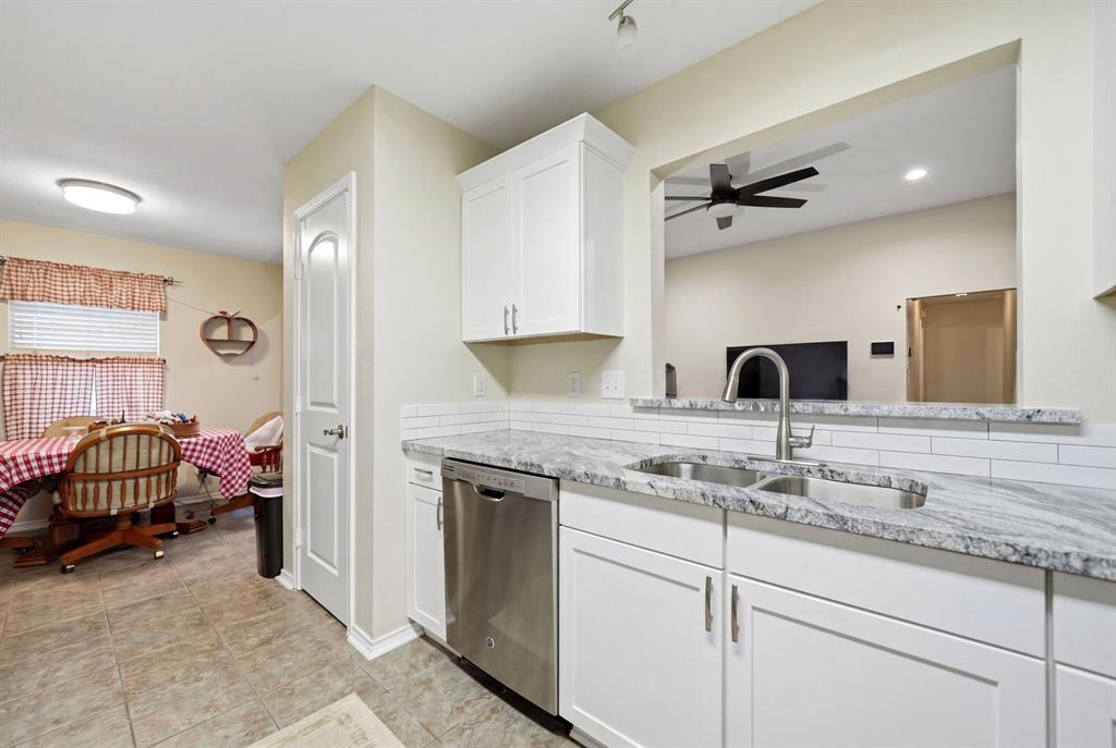 3205 Diamond Way Drive