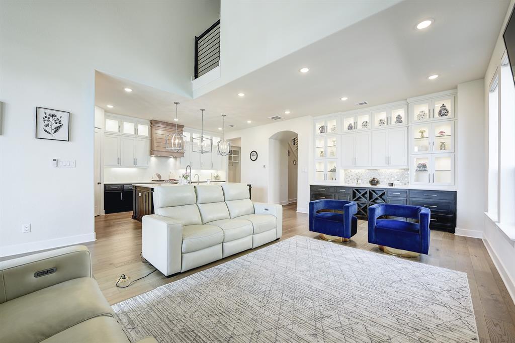 Star Trail Ph Six - Residential Lease